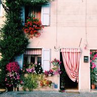 Italy - Pink wall - youreprettybitch.tumblr.com